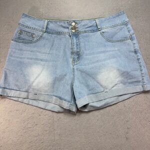 Tanning 2XL Women's Denim Jean‎ Shorts Light Wash Cuffed High Rise Plus Size
